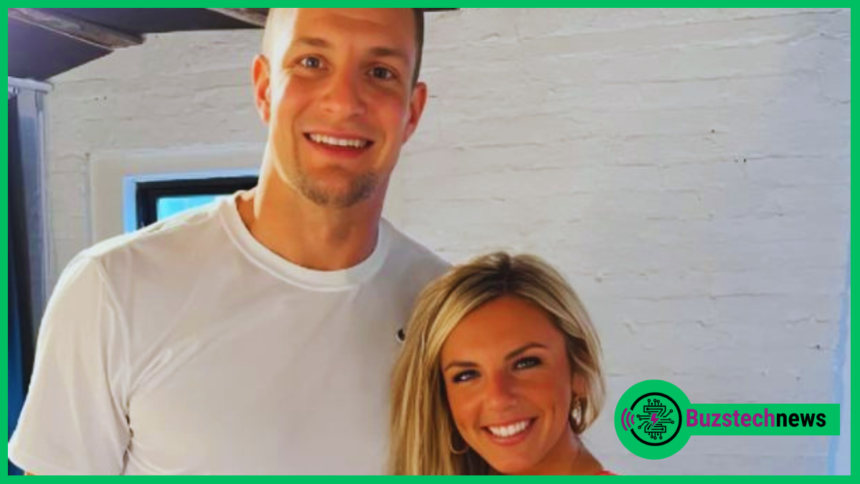 Is Annie Agar Married